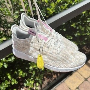 WOMEN'S adidas Questar X BYD Cloud White Beige F34667